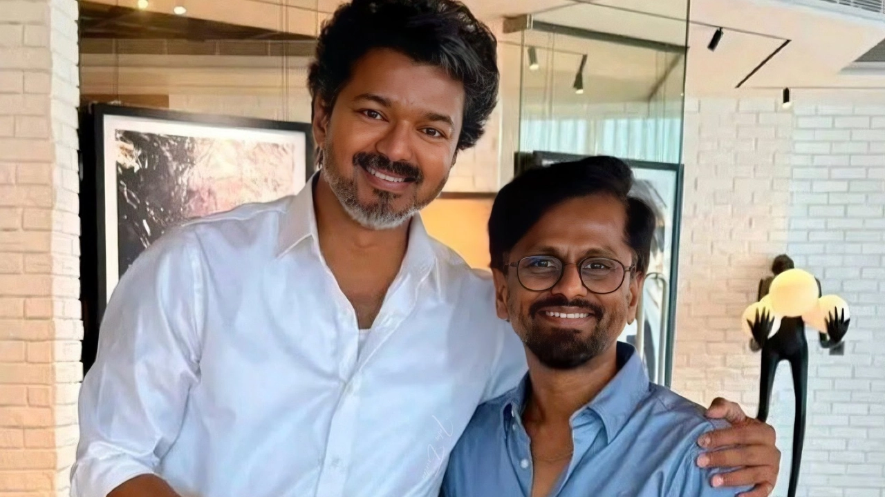 AR Murugadoss Meets Chief Minister Vijay